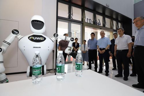 華南版權服務大廳啟用，富唯智能人形機器人賦能產業生態革新